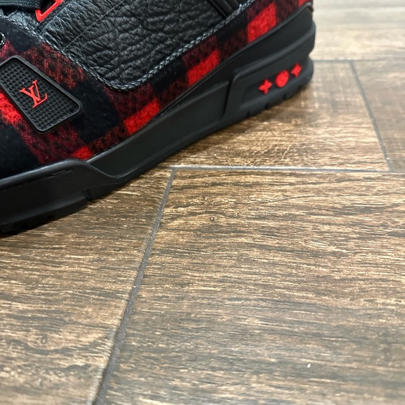 Louis Vuitton Men's Sneakers in Black and Red Check.Perfect Condition - Picture 11 of 11